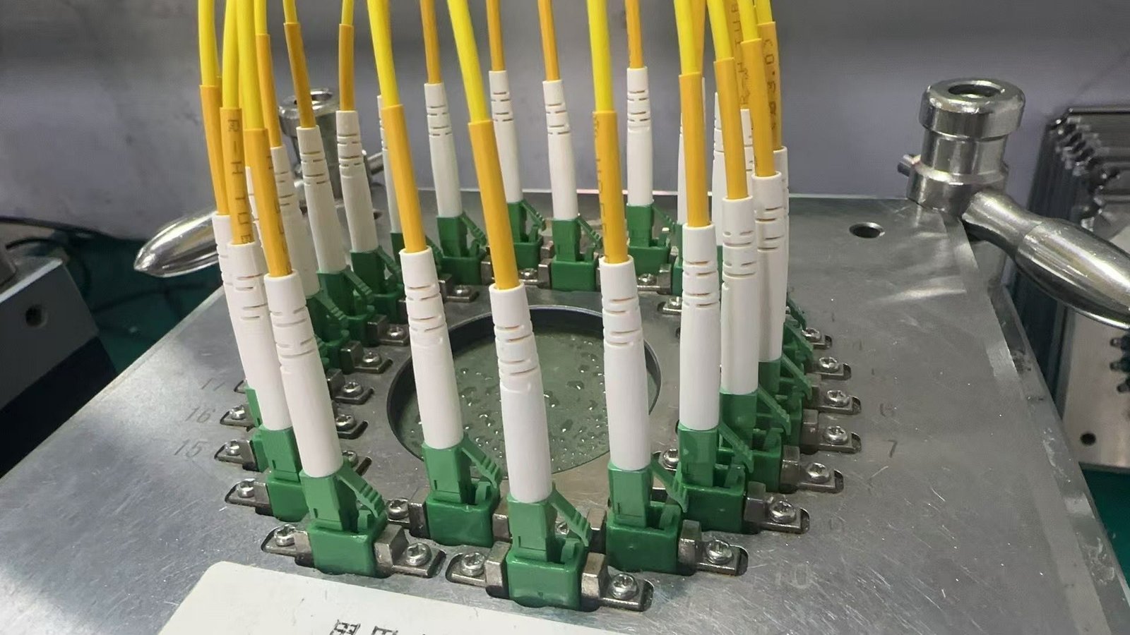 Fiber connector assembly machine at JHT NetFiber
