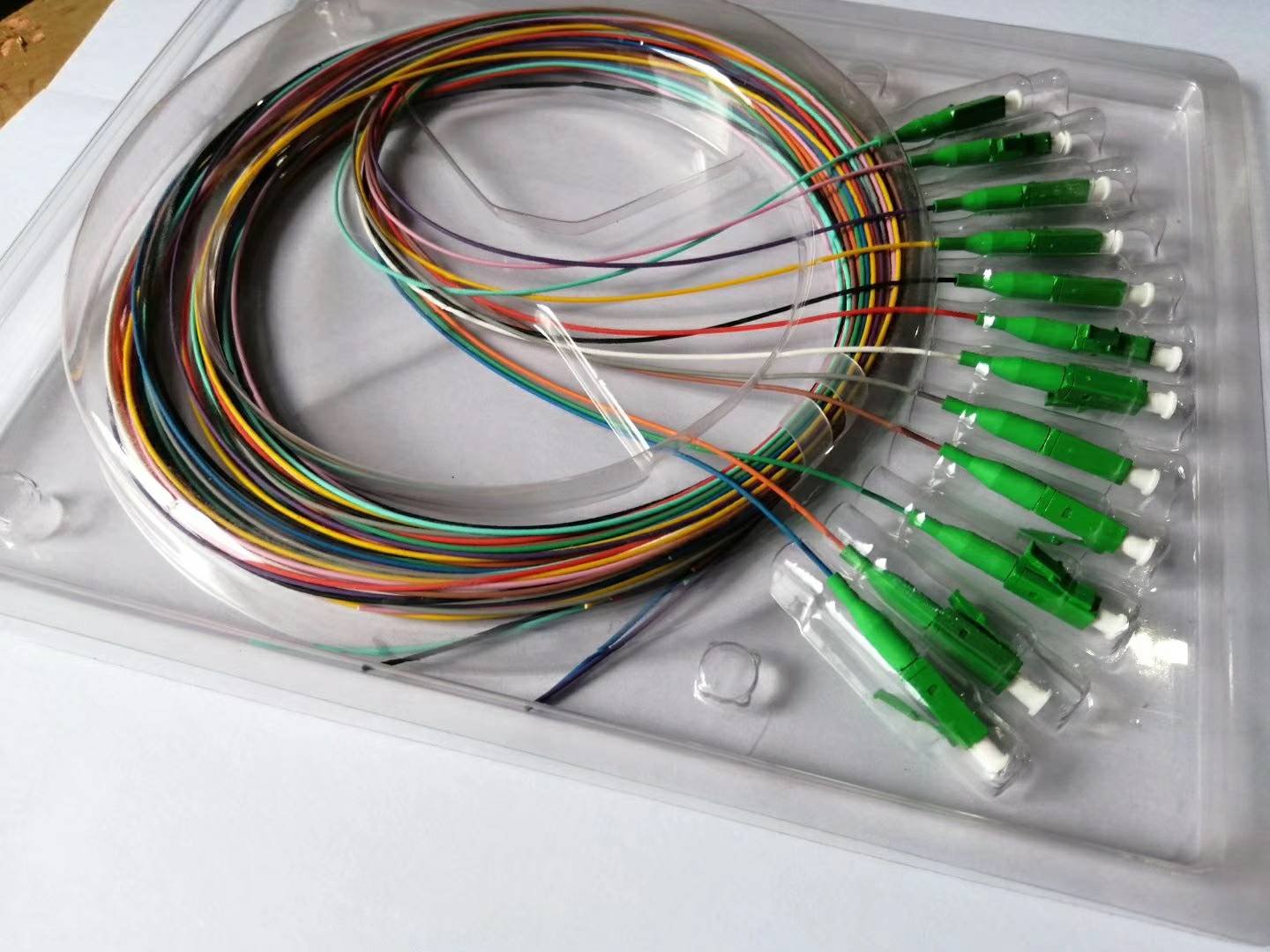 LC APC multicolor fiber pigtail set