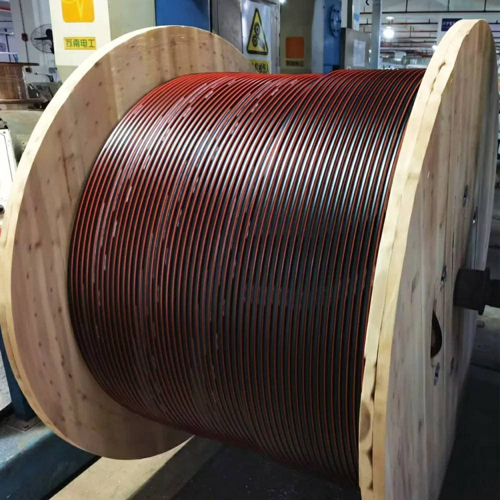 Microduct fiber cable supplied on a wooden reel